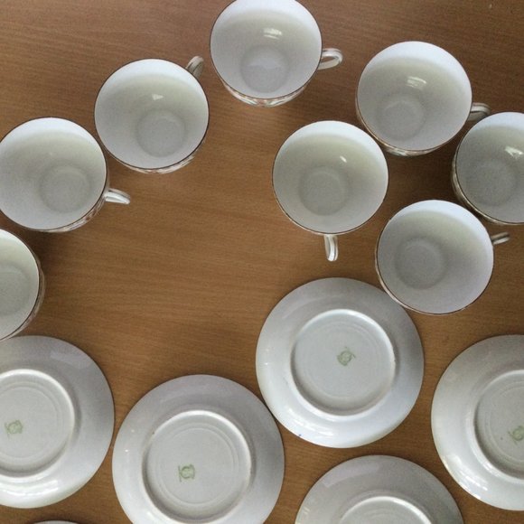 18pcs Hand painted Noritake Green M in wreath mark 8 cups & 10 saucers eggshell - Picture 12 of 12